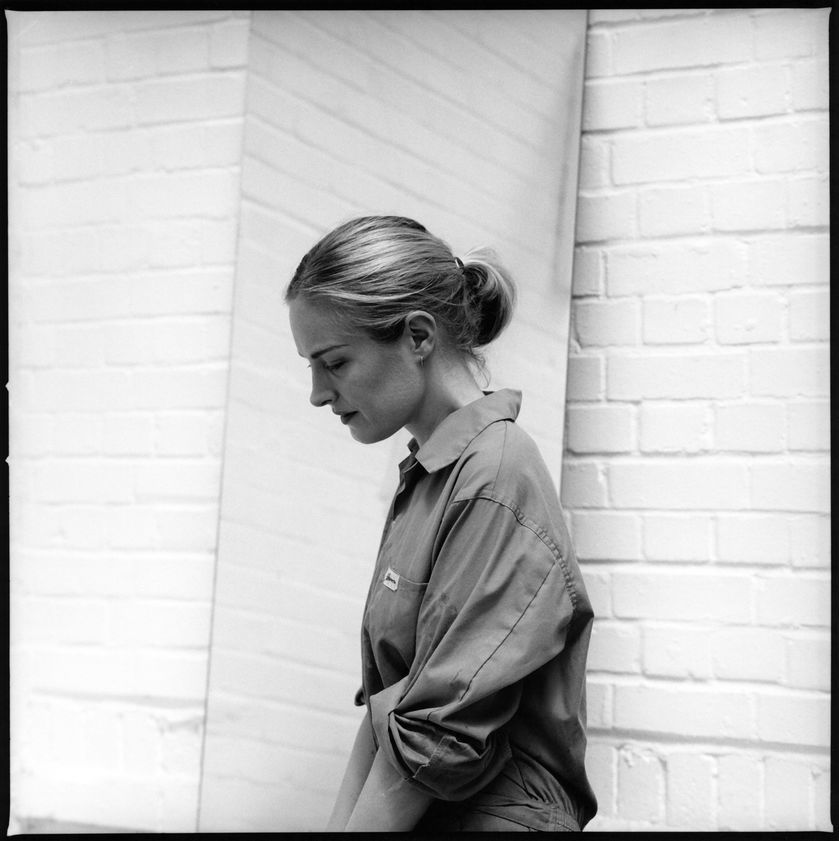 Polly Morgan, 2015 by Nicholas Sinclair © Nicholas Sinclair. All rights reserved, DACS/Artimage 2018 Polly Morgan, 2015