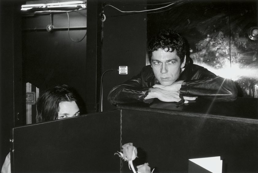 Sue Webster and Tim Noble, London, 2000 by Johnnie Shand Kydd © Johnnie Shand Kydd. All Rights Reserved, DACS/Artimage 2018. Photo: Johnnie Shand Kydd Sue Webster and Tim Noble, London, 2000