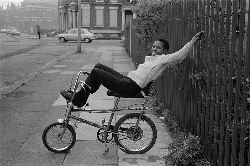 Bedford Street South, 1975. Liverpool series by Paul Trevor © Paul Trevor. All Rights Reserved, DACS/Artimage 2018 Bedford Street South, 1975. Liverpool series