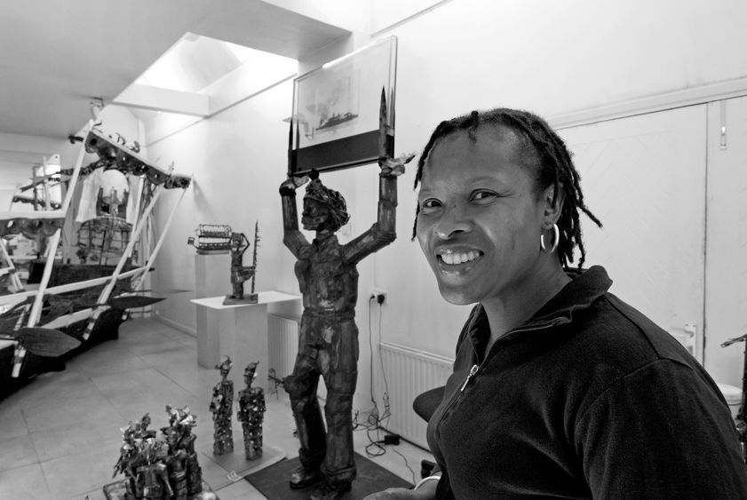 Sokari Douglas Camp, studio, London, 2005 by Anne-Katrin Purkiss © Anne-Katrin Purkiss. All Rights Reserved, DACS/Artimage 2018 Sokari Douglas Camp, studio, London, 2005