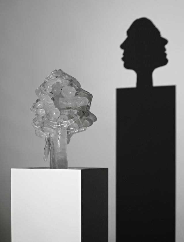 Glass Narcissus, 2013 by Tim Noble and Sue Webster © Tim Noble and Sue Webster. All Rights Reserved, DACS/Artimage 2018. Photo: Matthew Hollow Glass Narcissus, 2013