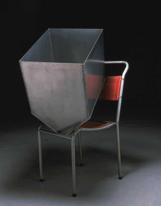 Smaller Cave, 1986 by Richard Wentworth © Richard Wentworth. All Rights Reserved, DACS/Artimage 2018. Image courtesy Lisson Gallery Smaller Cave, 1986